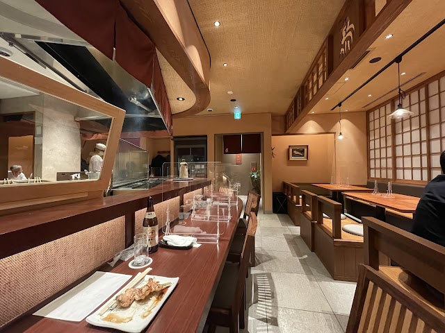 伊勢廣 京橋本店(いせひろ)